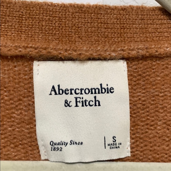 Abercrombie and Fitch Brown Puff Shoulder Short Sleeve Cardigan Sweater - Picture 2 of 8